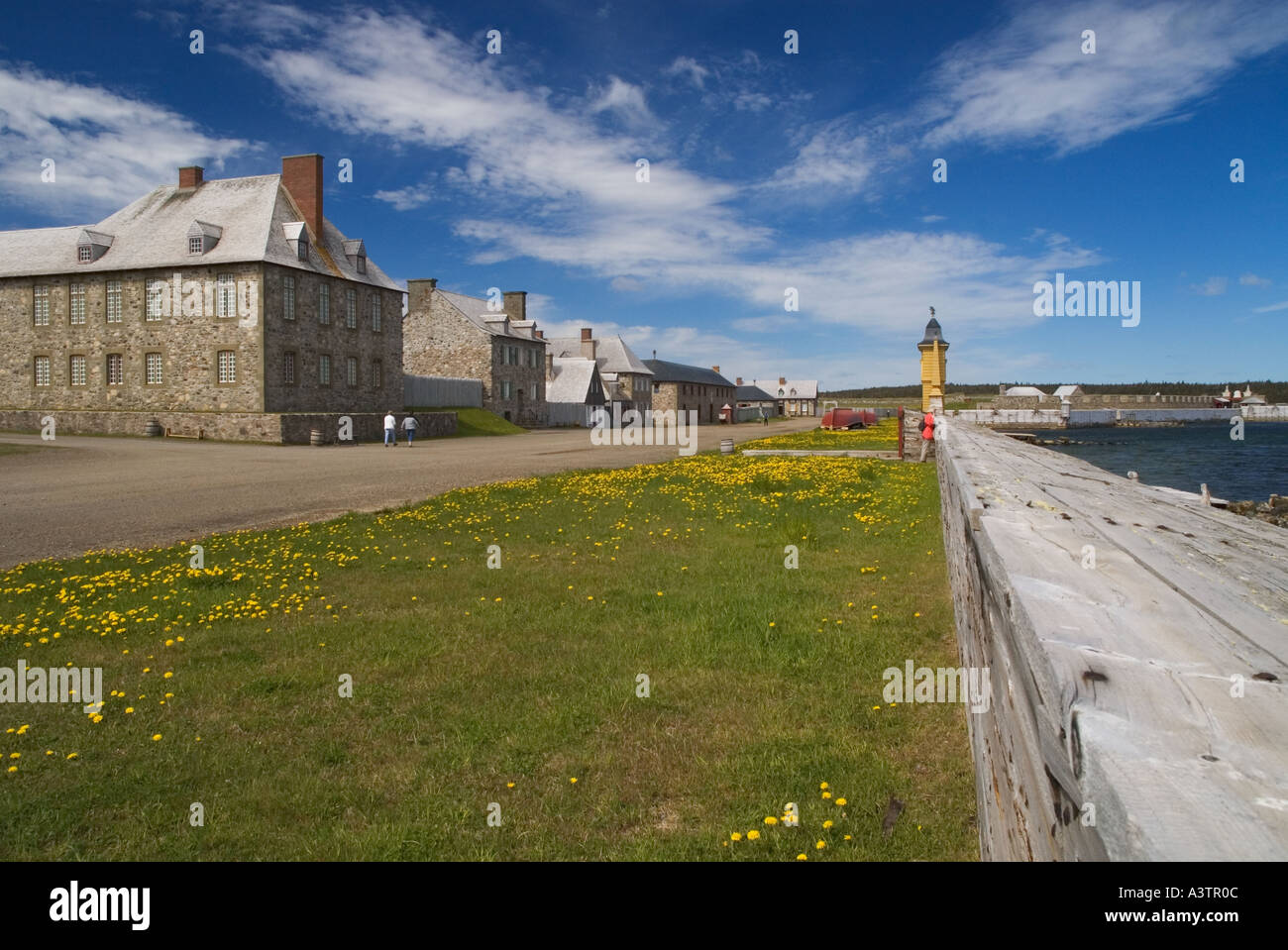 Kanada Nova Scotia Louisbourg Festung von Louisbourg National Historic Site Blick entlang der Quai Stockfoto