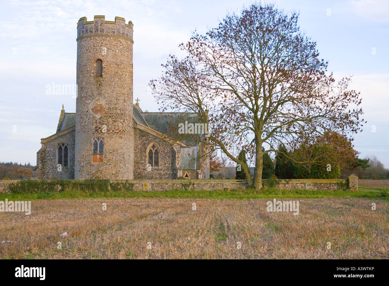 St Peters Rundturm Kirche Haveringland Norfolk England Stockfoto