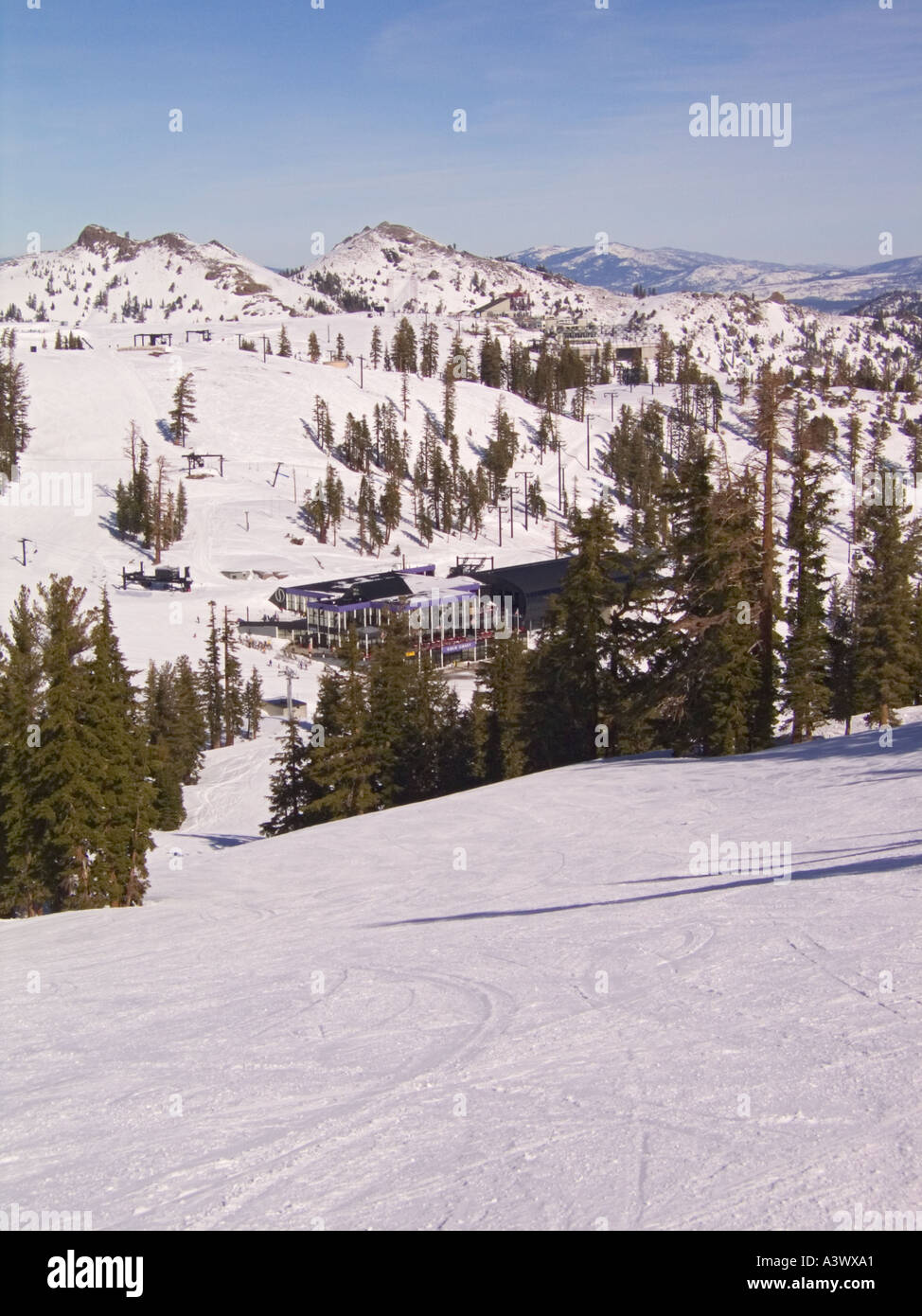 Kalifornien Squaw Valley USA Gold Coast Restaurant Ski Snowboard resort Stockfoto