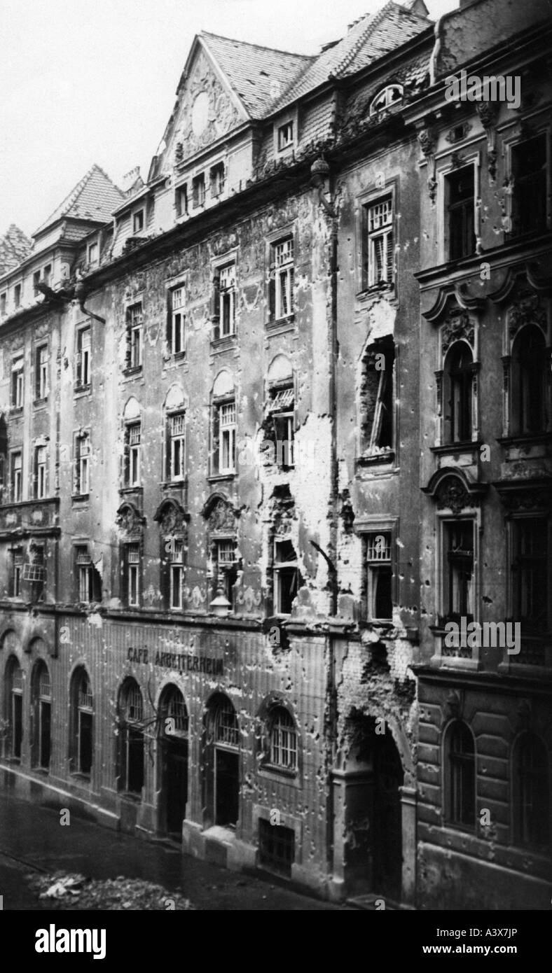 Geografie/Reise, Österreich, Nachkriegszeit, Wien, Zerstörung, durch Artillerie zerstörtes Haus, 1945/1946, Stockfoto