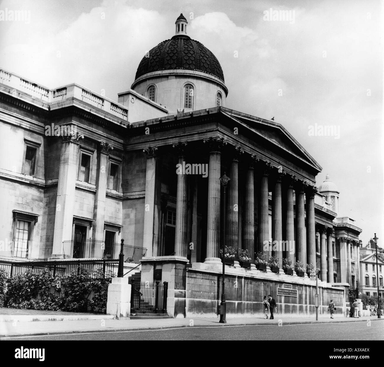 Geographie/Reise, Großbritannien, London, Gebäude, Museen, Nationalgalerie, 1950er Jahre, Stockfoto