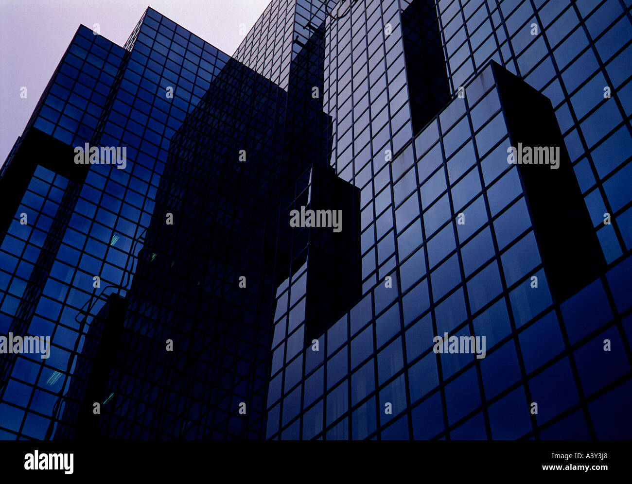 Glasfassaden am Abend Stadt London England Großbritannien redaktionellen Gebrauch Stockfoto