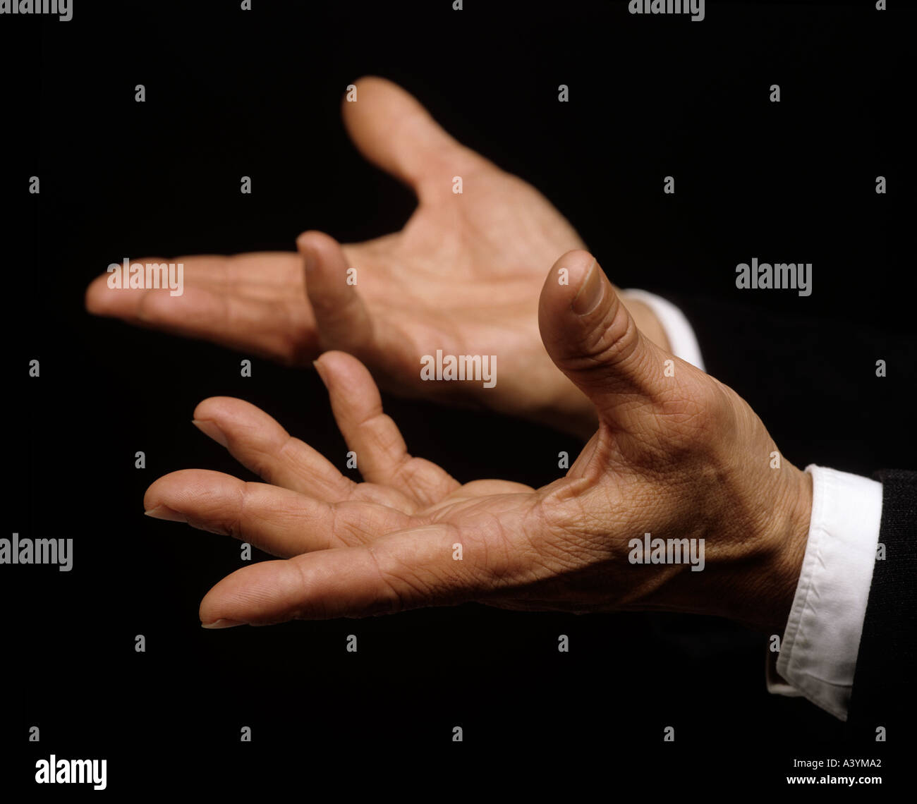 zwei Hände, die erklärenden Geste Stockfoto