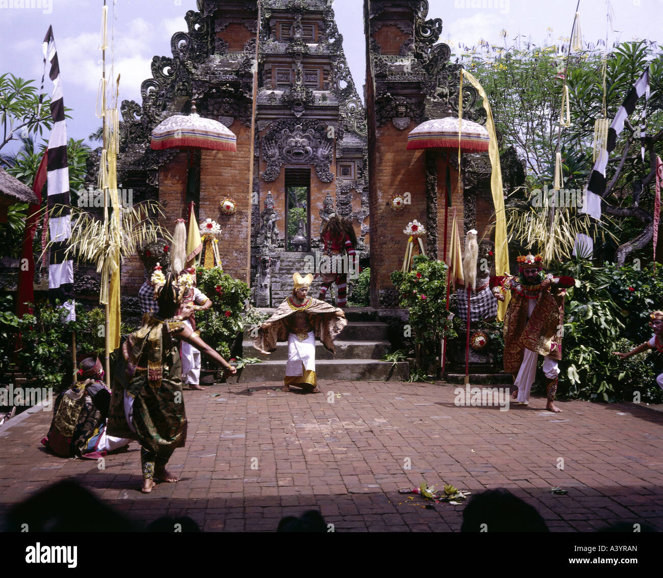 Reise/Geographie, Indonesien, Bali, Tradition/Folklore, Barong-Tanz, Auftritt von Dewi Kunti, Südostasien, Mythen, Fabelwesen, Tanzen, Zeremonie, Batulan, Stockfoto
