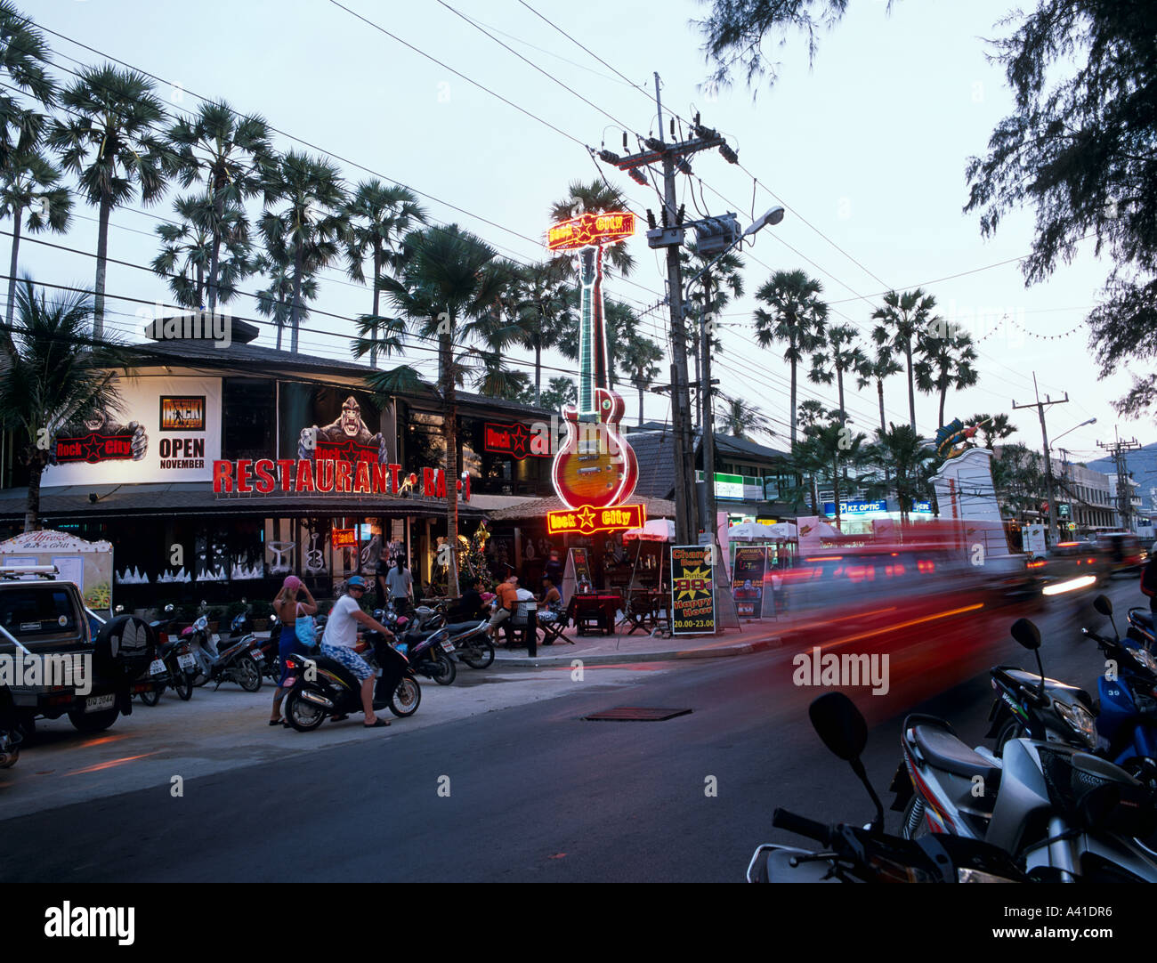 Am Strand Road Patong Phuket Thailand Südostasien Stockfoto
