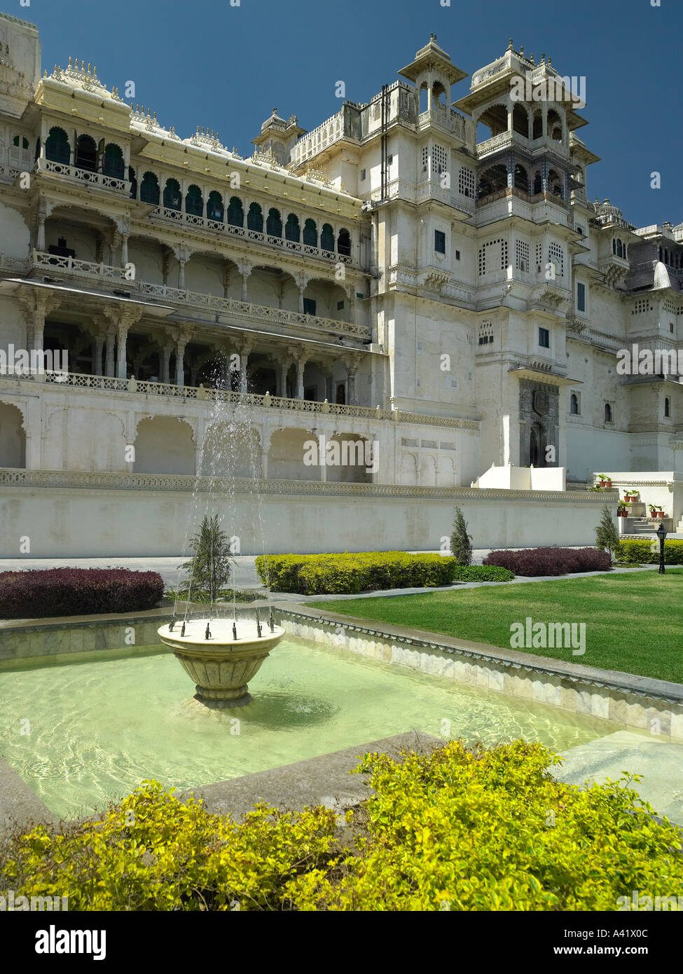 Rajya Angan Chowk im City Palace in Udaipur in Indien Stockfoto