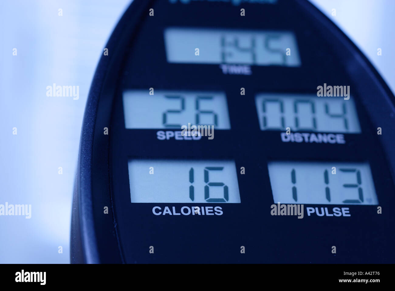 Nach Hause Exerciser metering Puls und Kalorien Stockfoto