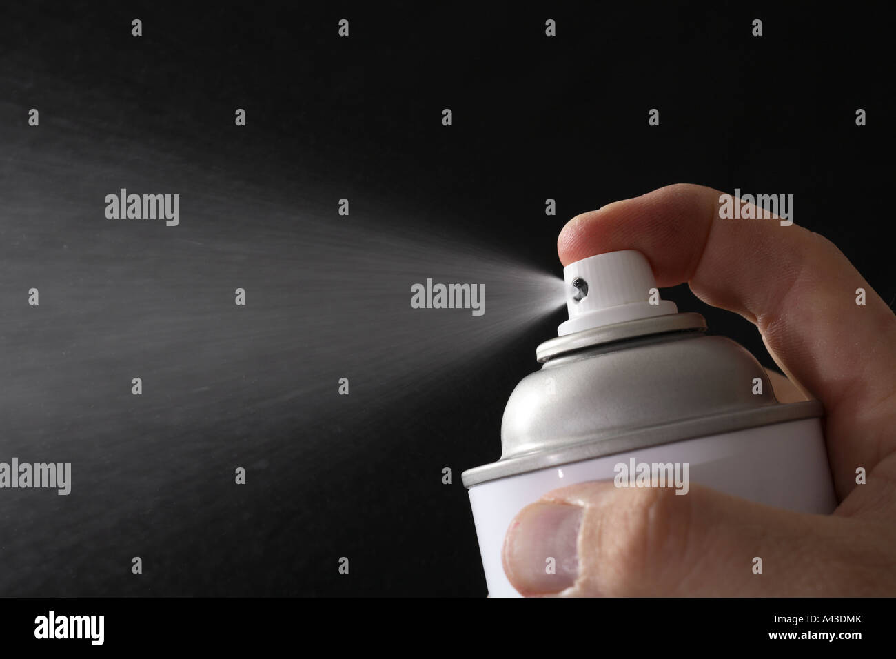 Aerosol kann spritzen Stockfoto