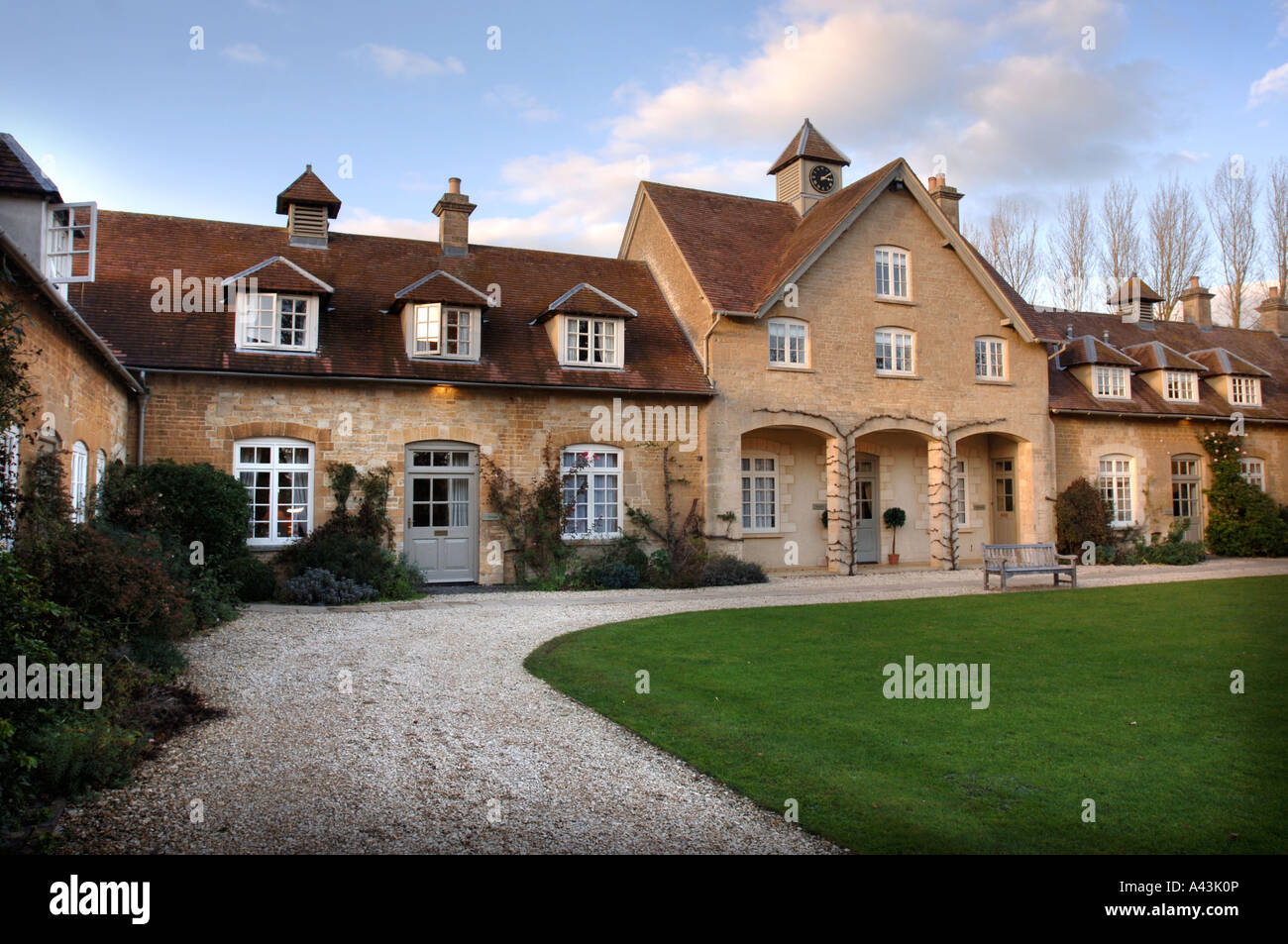 EIN LUXUS BED &AMP; BREAKFAST WOHNUNG BESTANDTEIL EINER UMGEBAUTEN STALLUNGEN UK Stockfoto