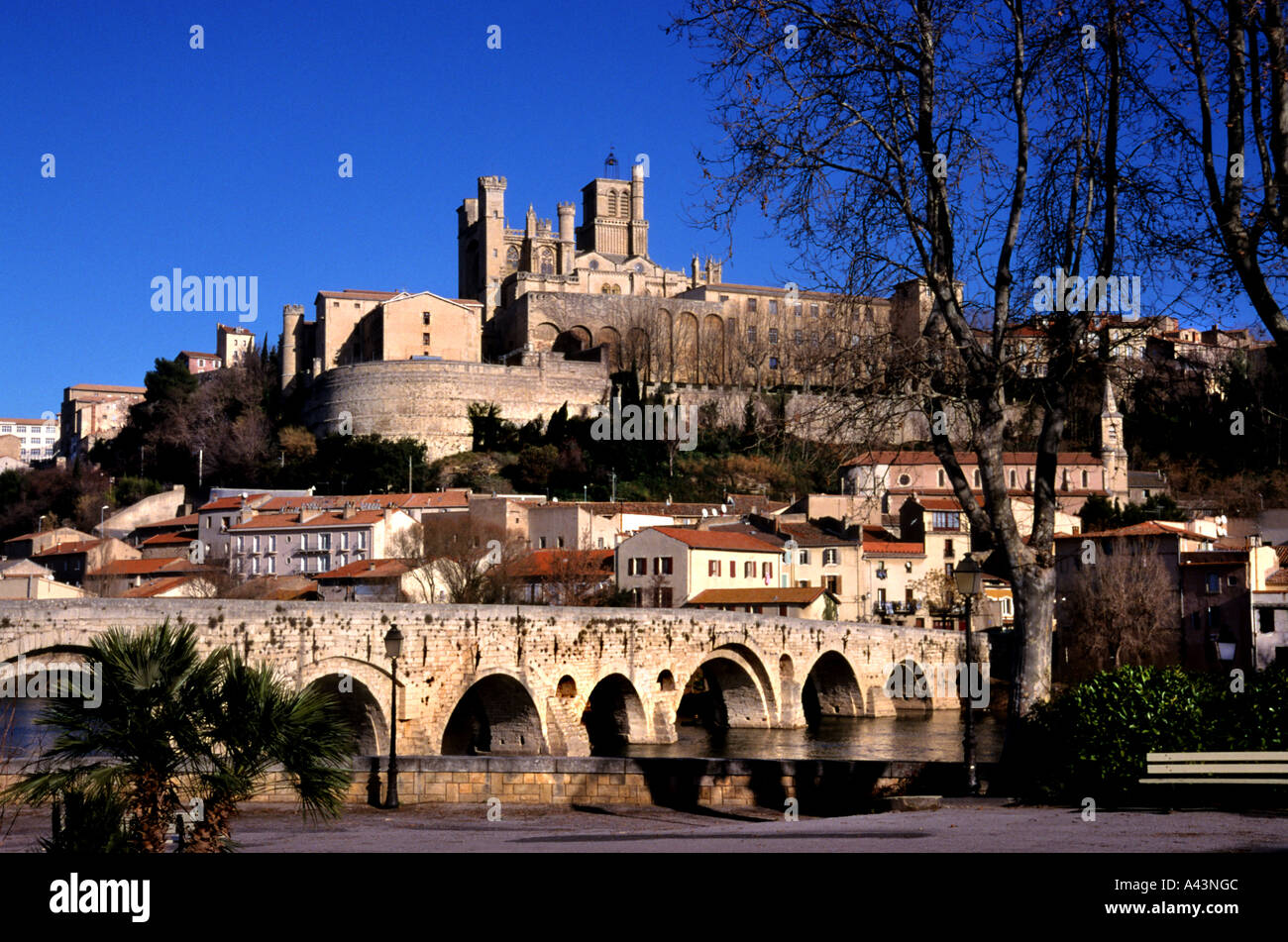 Frankreich-Languedoc-Roussillon Pont Vieux Beziers Stockfoto