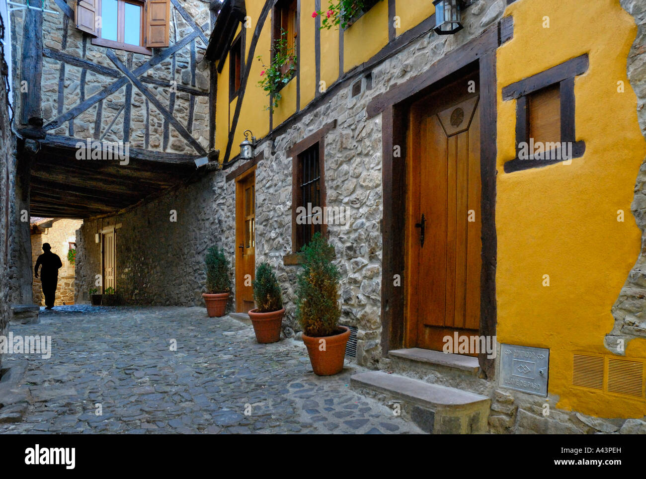 POTES COBLE STONE STREET KANTABRIEN SPANIEN Stockfoto