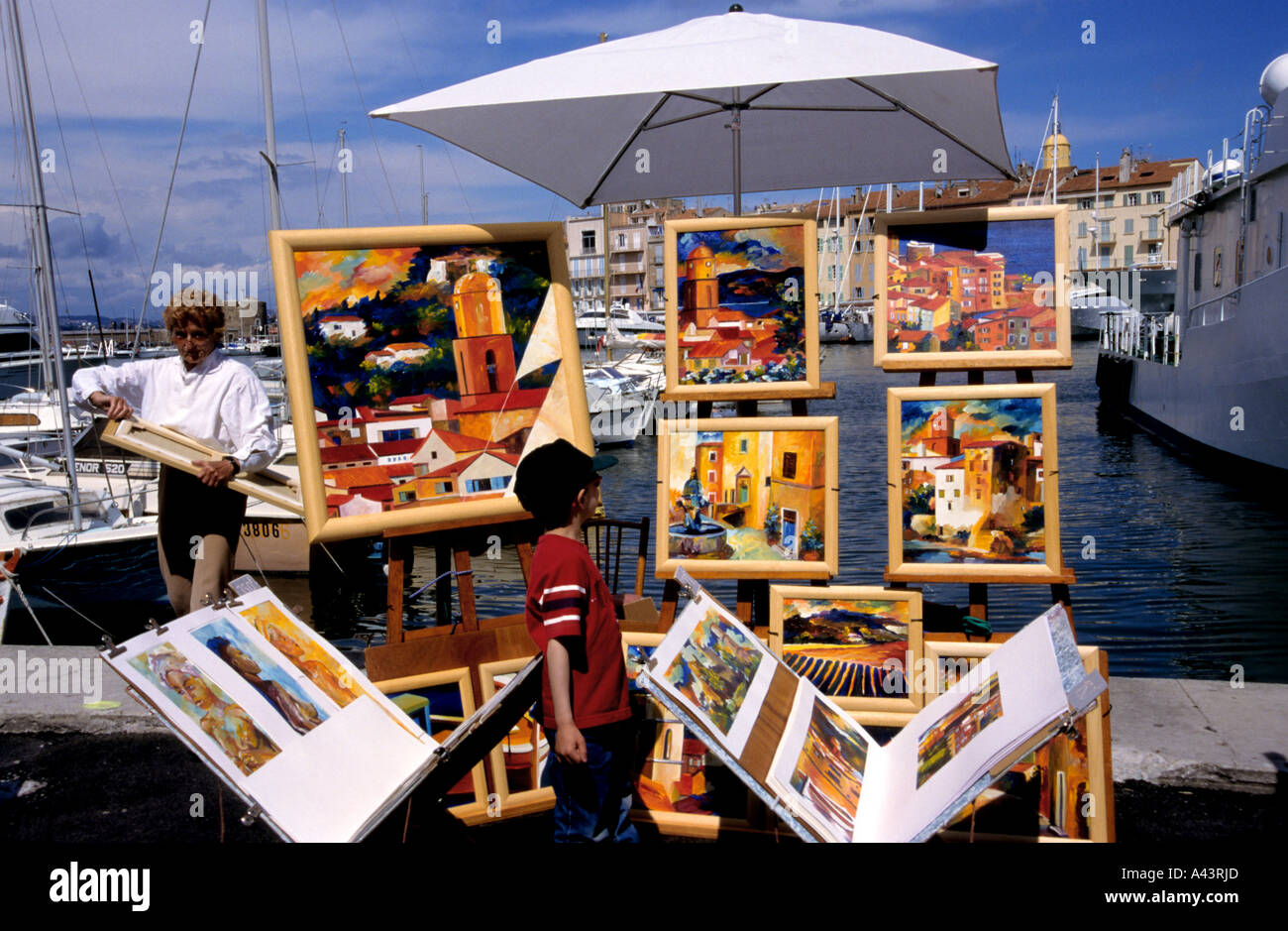 Frankreich Saint St Tropez Old Harbor Französisch Riviera Kunstgalerie Malerei Gemälde Côte d ' Azur Stockfoto