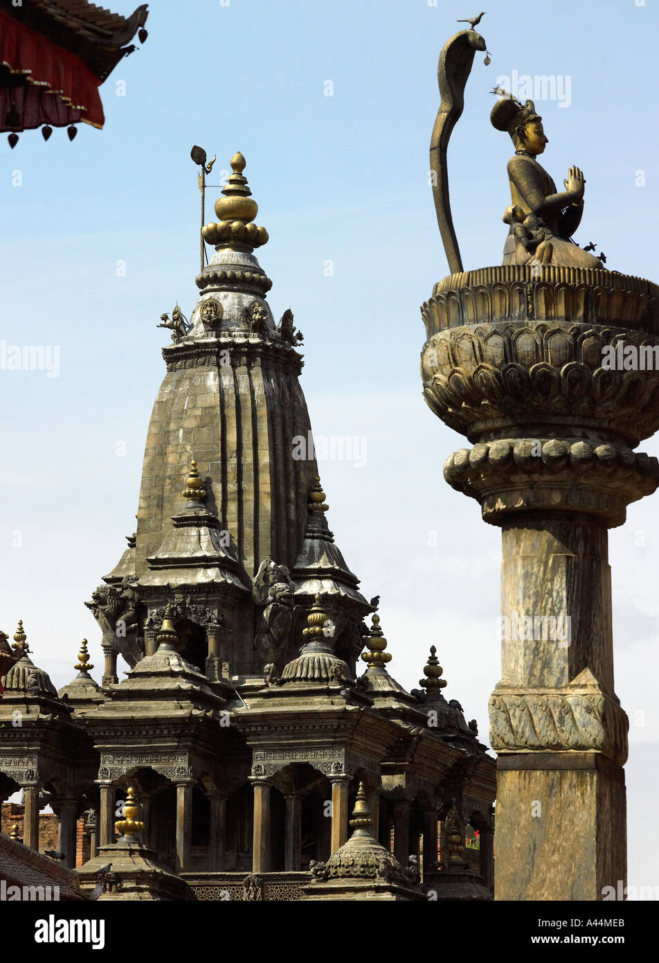 Krishna-Mandir-Tempel auf dem Durbar Square in Patan in der Stadt von Kathmandu in Nepal Stockfoto