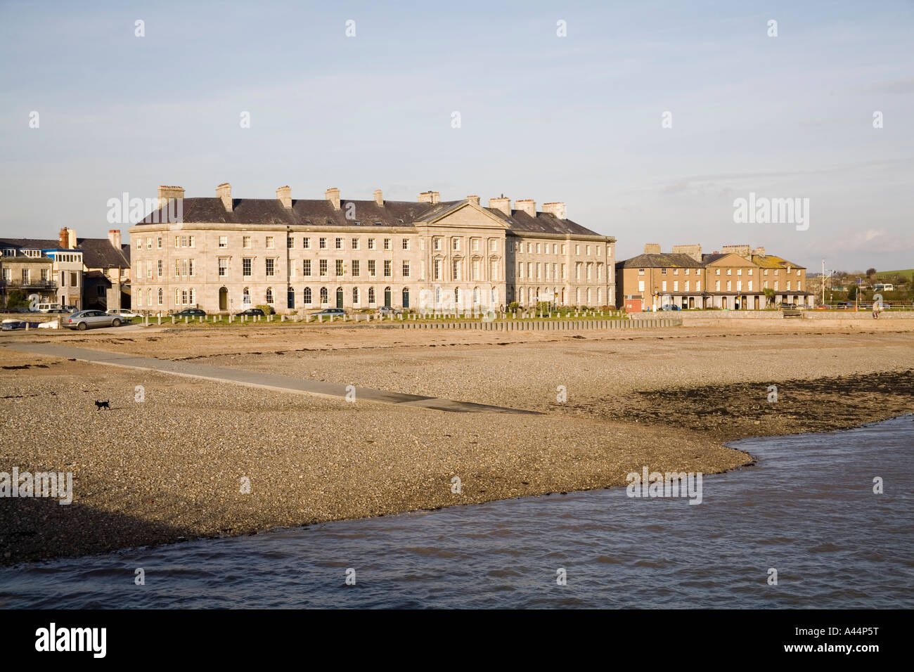 BEAUMARIS ISLE OF ANGLESEY WALES UK Dezember Victoria Nordterrasse der frühen viktorianischen Terrassen gebaut von Joseph Hansom Stockfoto