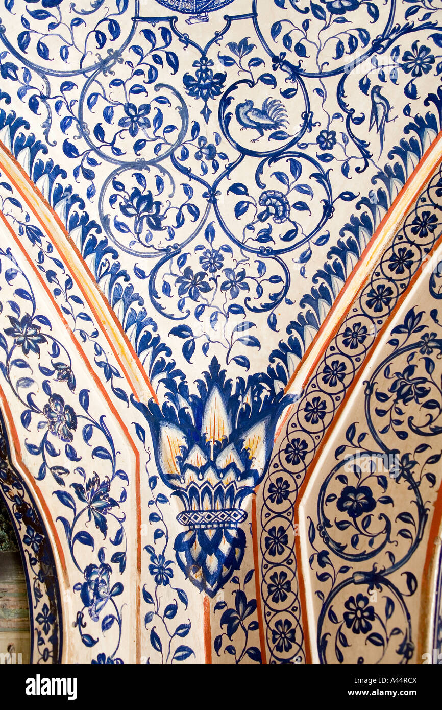 Indien Rajasthan Samode Palast in der Nähe von Jaipur dekorative Wandmalerei detail Stockfoto