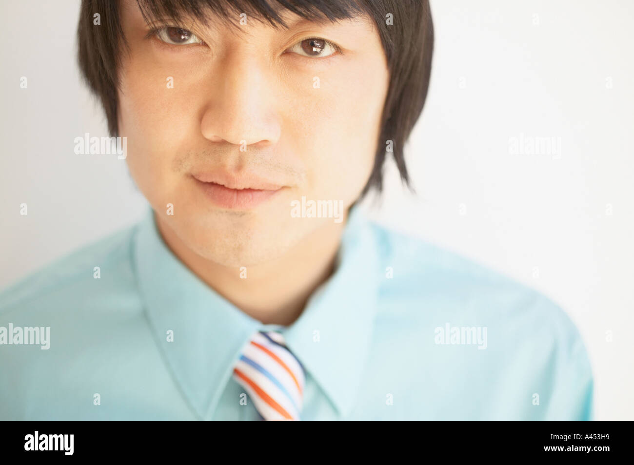 Porträt eines Geschäftsmannes lächelnd Stockfoto