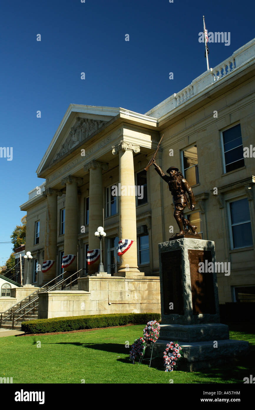 AJD53159, Catskill, New York, New York, die historische Altstadt, grüne County Courthouse Stockfoto