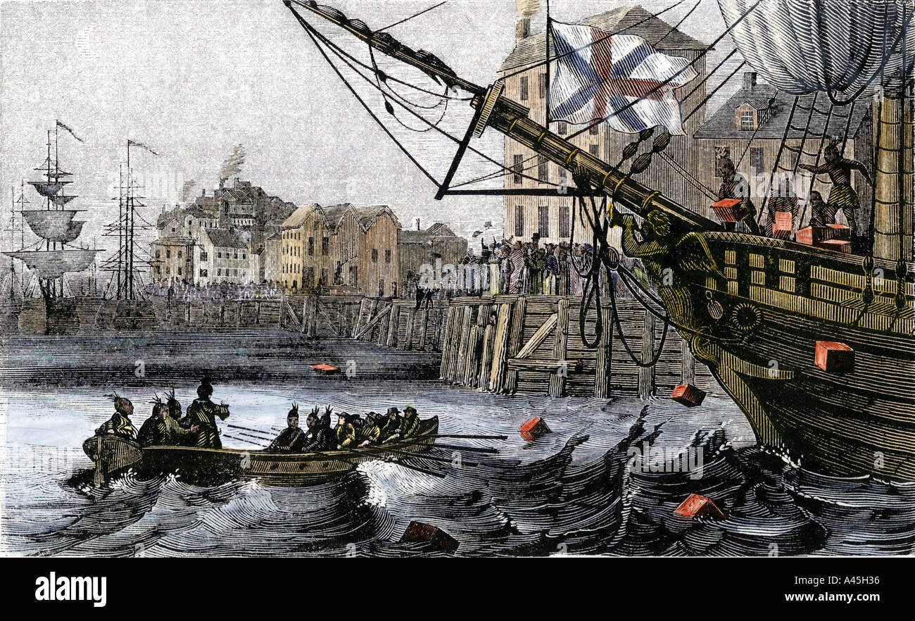 Boston Tea Party ein Protest gegen britische Steuern vor der Amerikanischen Revolution. Hand - farbige Holzschnitt Stockfoto