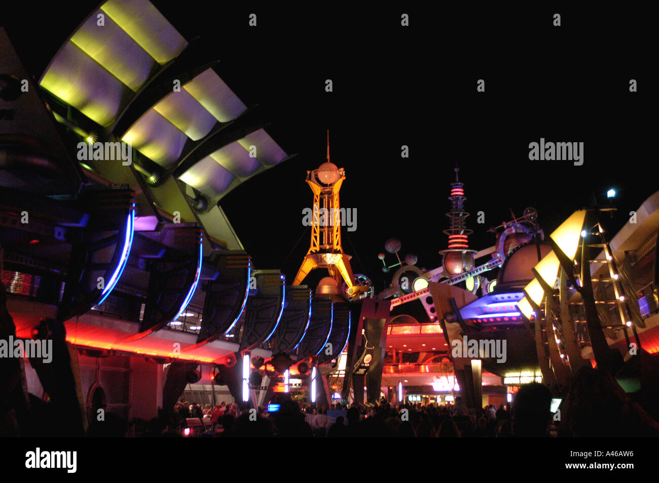 Disney World Magic Kingdom Tomorrowland nachts Stockfoto