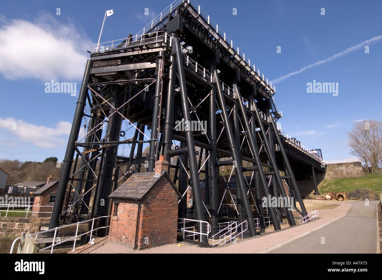 Anderton Schiffshebewerk nach Restaurierung Stockfoto