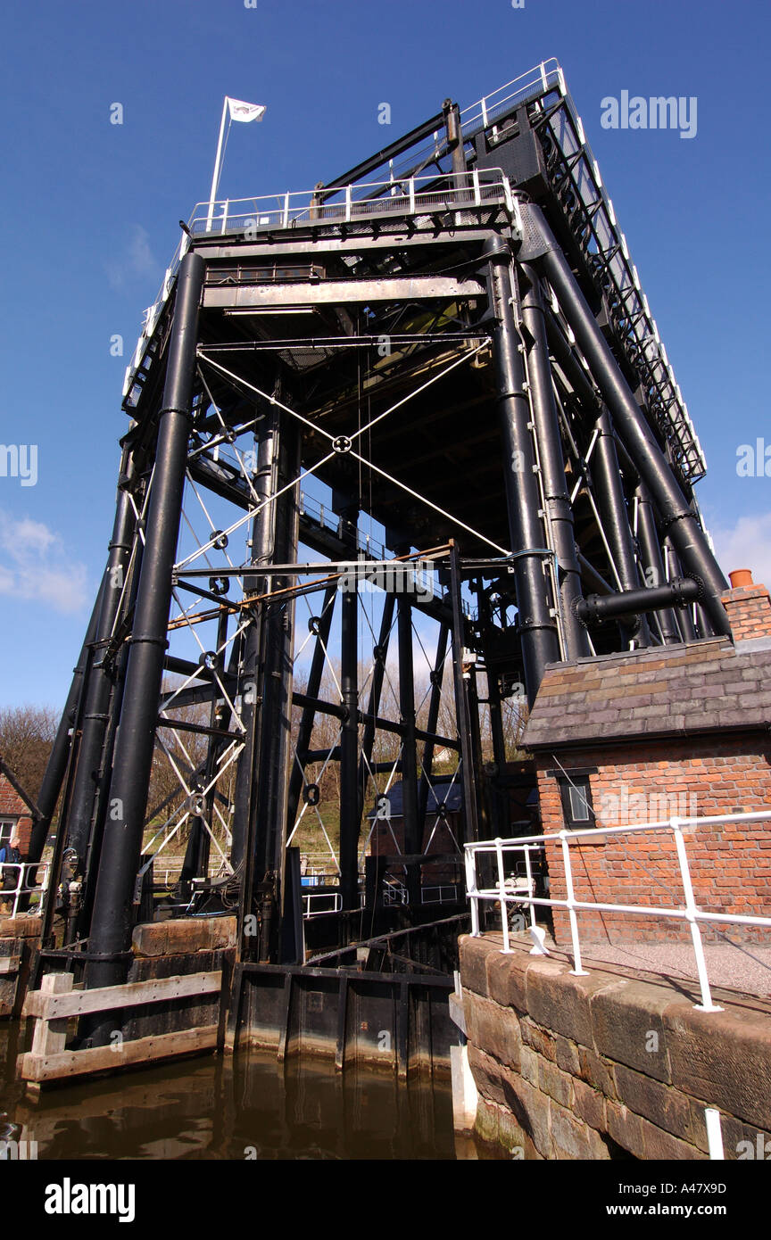 Anderton Schiffshebewerk nach Restaurierung Stockfoto