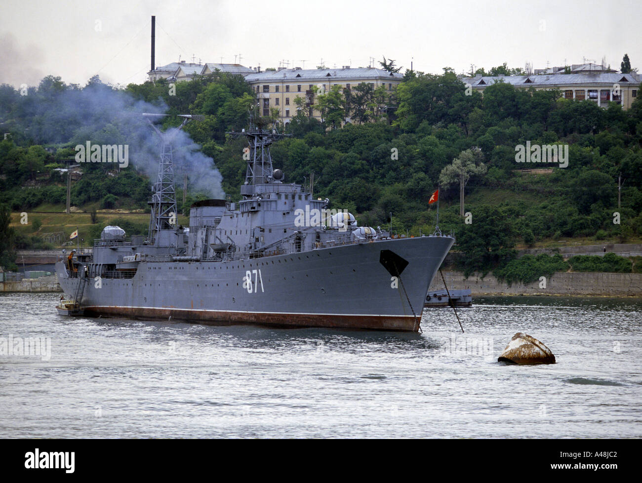 Ein russisches Schiff Teil der Schwarzmeer-Flotte. Sebastopol Crimea Stockfoto