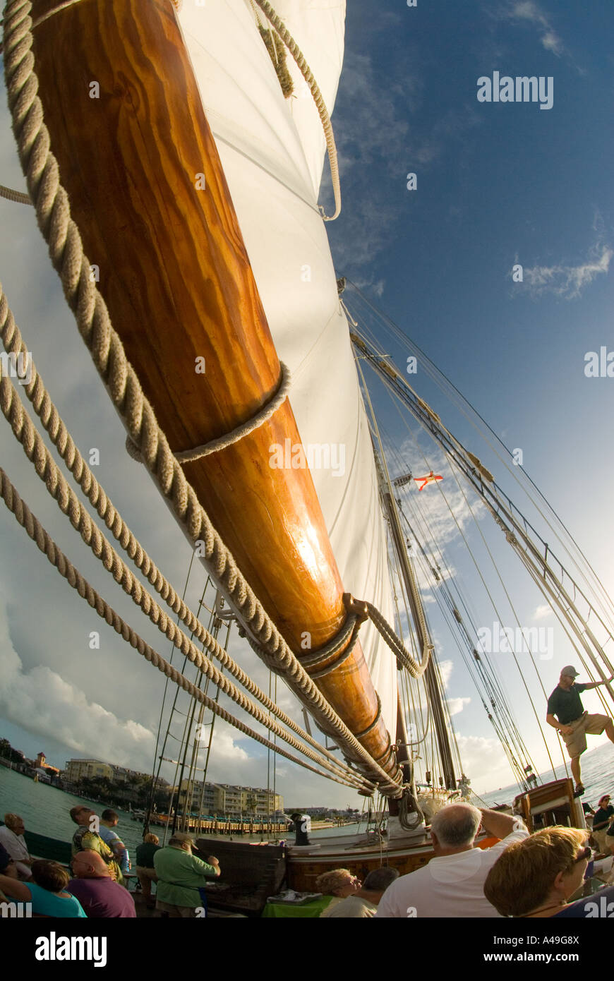 USA Florida Keys Großsegler setzen Segel aus KeyWest Stockfoto