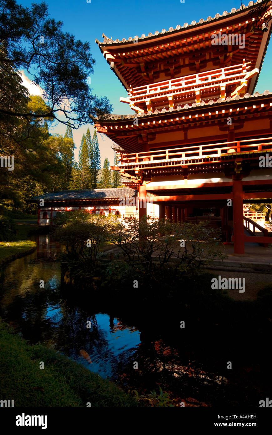 Der ByodoIn buddhistische Tempel befindet sich in einer der ruhigsten