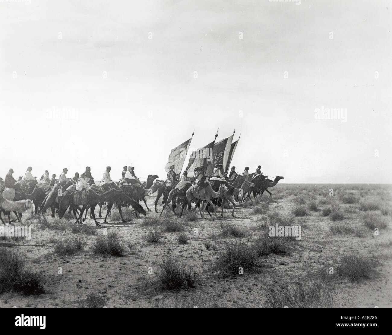 Ibn Saud Abd al-Aziz Ibn Saud s Armee auf dem Marsch in der Nähe von Habl Stockfoto