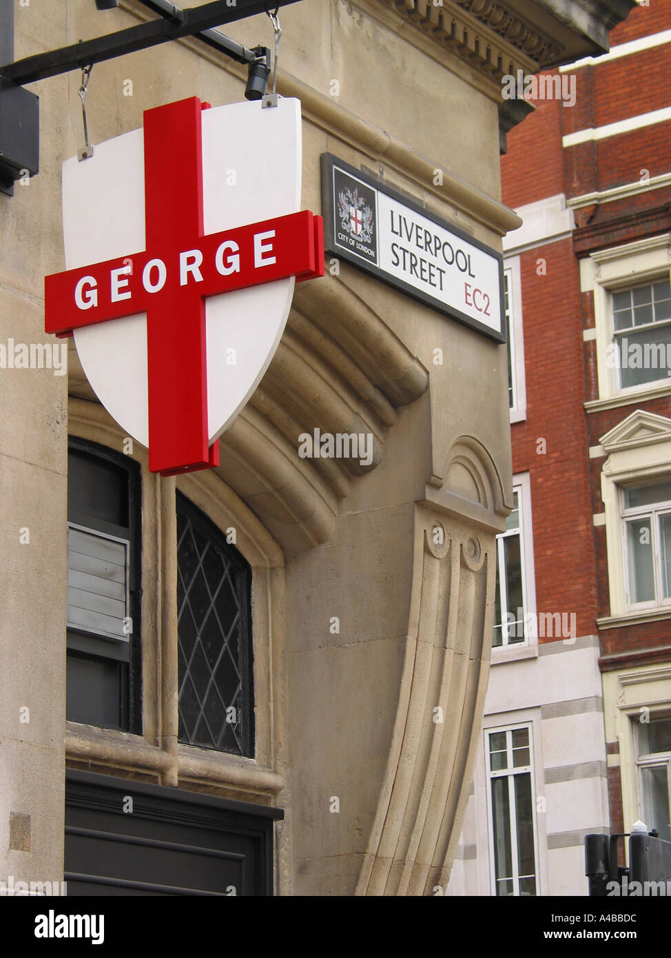 George London Pub and Bar Sign, Liverpool Street, City of London, England, Großbritannien Stockfoto