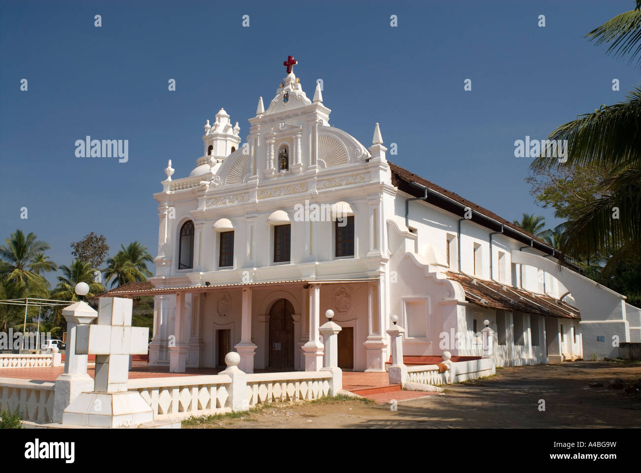 Stock Bild der Kirche St. Michael Erzengel in Goa in der Nähe von Benaulim Beach Stockfoto