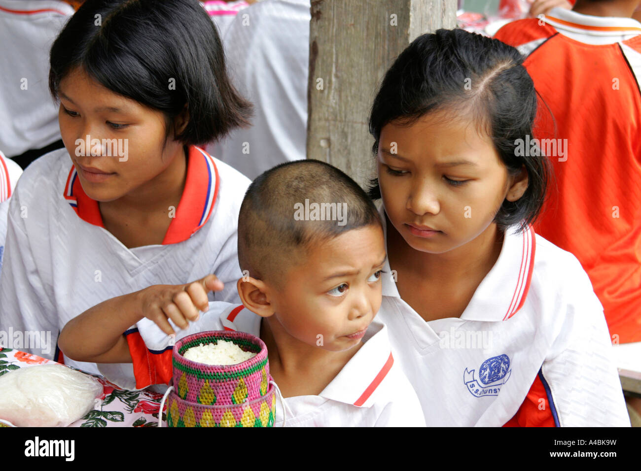 Thai Kinder in einer Schule Thailand Essen Stockfoto