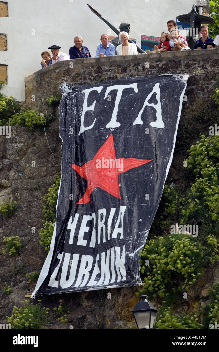 ETA-Banner, Puerto Viejo (Alter Hafen) Algorta, baskische Küste, Baskenland Stockfoto