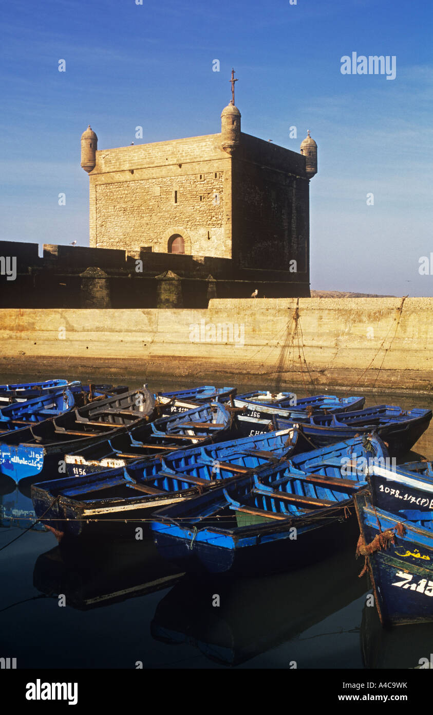 Skala du Port Bastion und Angelboote/Fischerboote Essaouira Marokko Stockfoto