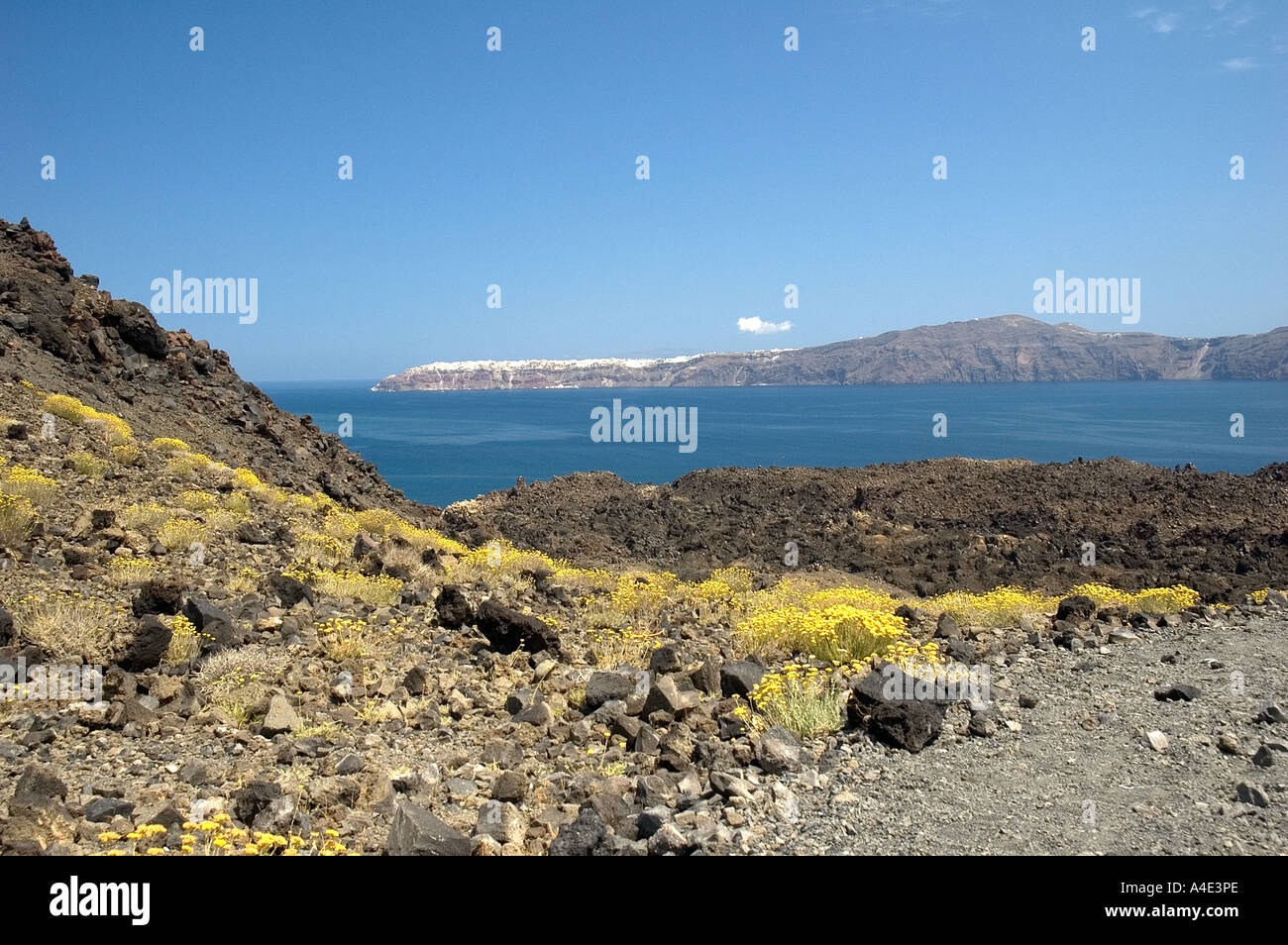 Blick von der vulkanischen Insel nea Kameni, Griechenland Stockfoto