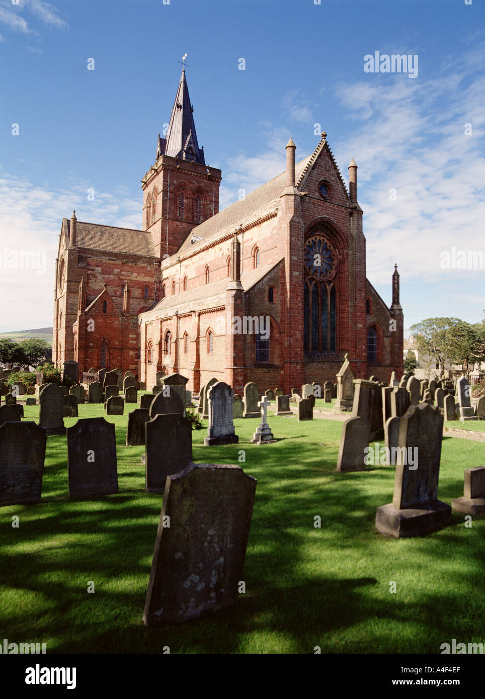 dh St Magnus Cathedral KIRKWALL ORKNEY Friedhof orkneys Friedhof schottland Stockfoto