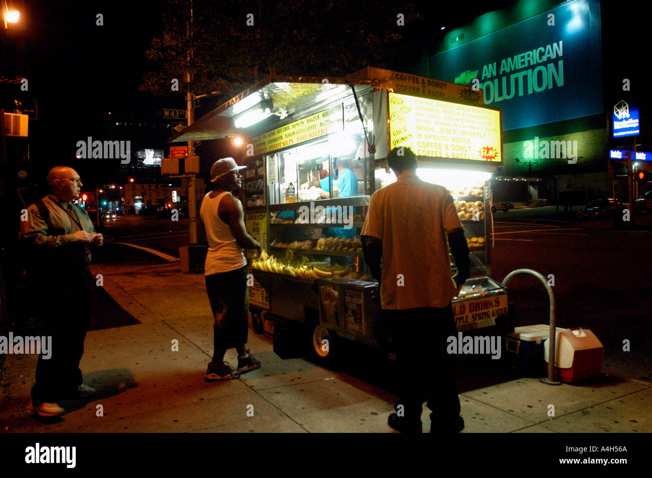 Kaffee Warenkorb Anbieter um 4 00 Uhr Stockfoto