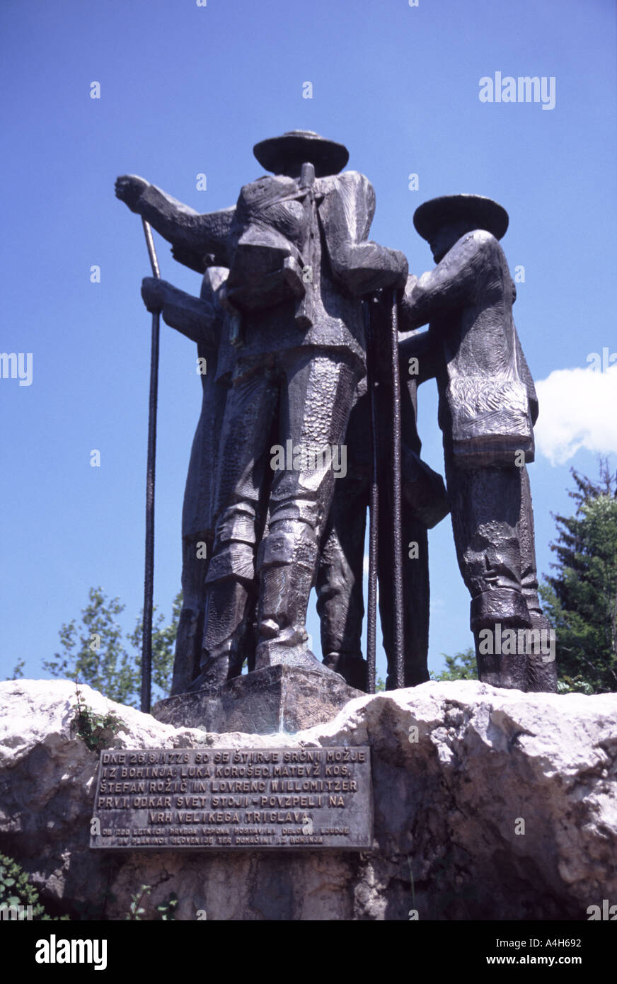 Triglav-Pioniere-Statue am Bohinj Ribcev Laz in Slowenien Stockfoto