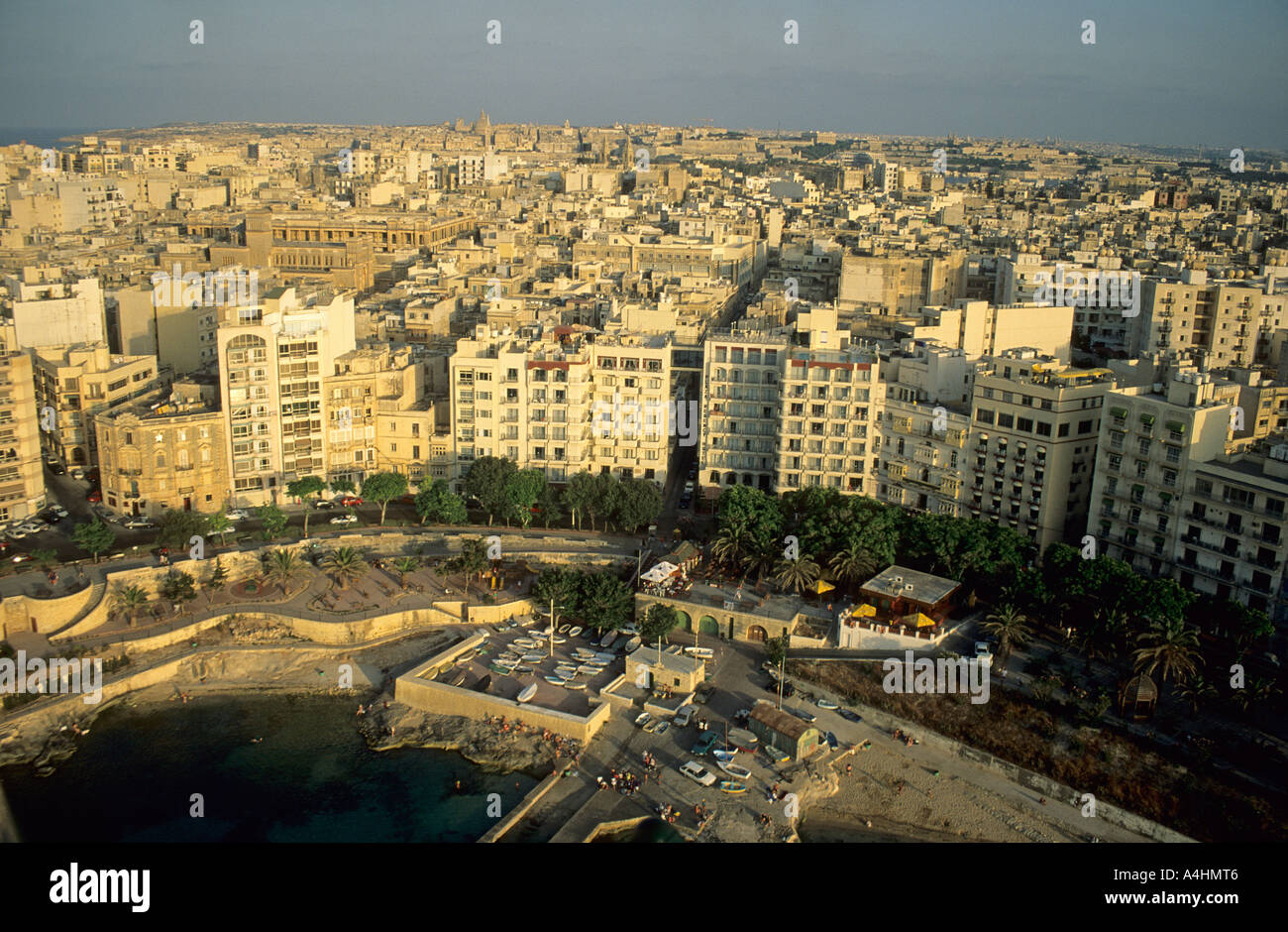 View over valetta la valetta Fotos und Bildmaterial in hoher