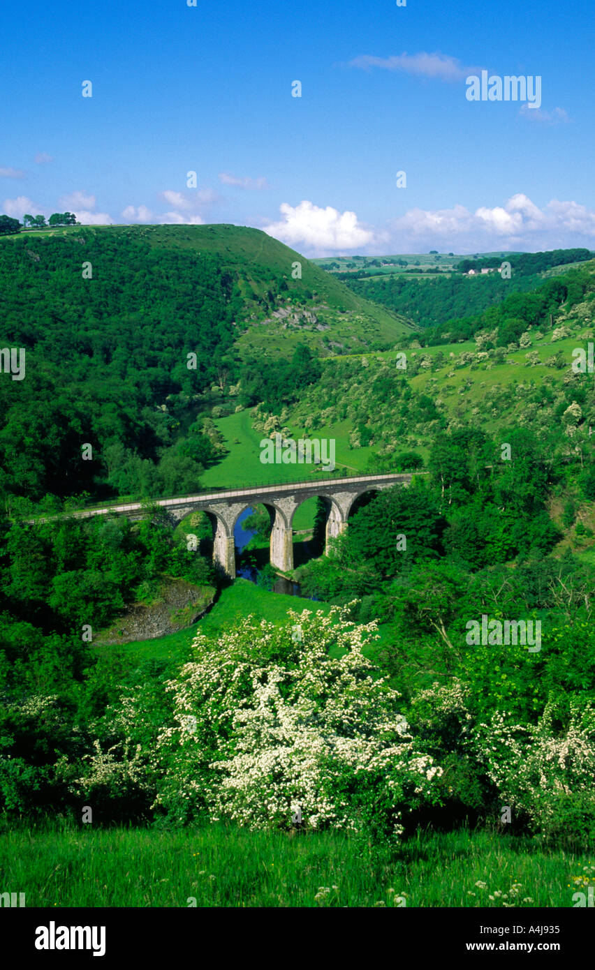 Monsal Kopf alte Eisenbahnviadukt Peak District Nationalpark Derbyshire England Stockfoto