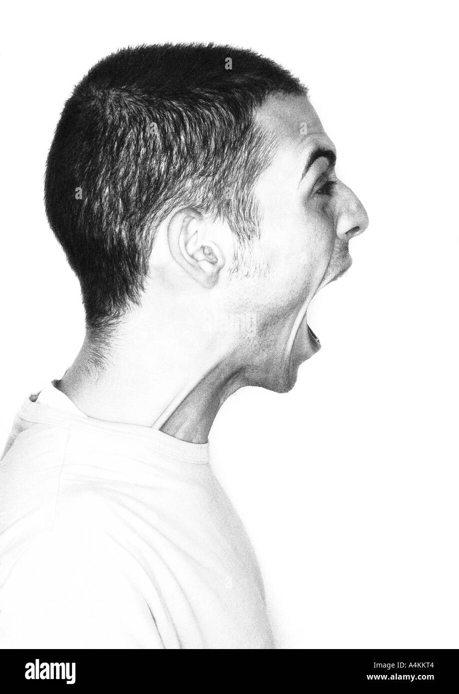 Junger Mann schreien, Profil Stockfoto