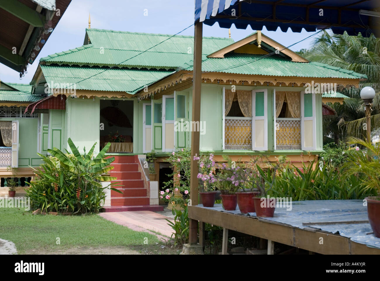 Typische malaysischer House in einer innerstädtischen Kampong Kampung Morten in Malacca Stockfoto