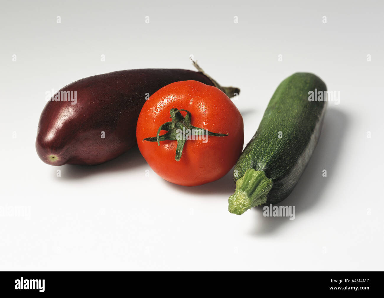 Auberginen, Zucchini und Tomaten Stockfoto