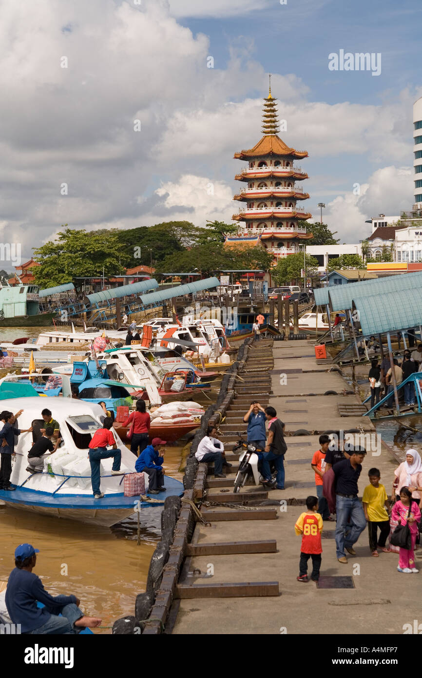 Malaysia Borneo Sarawak Sibu Rejang River Waterfront Tua Pek Kong Tempel Pagode Stockfoto