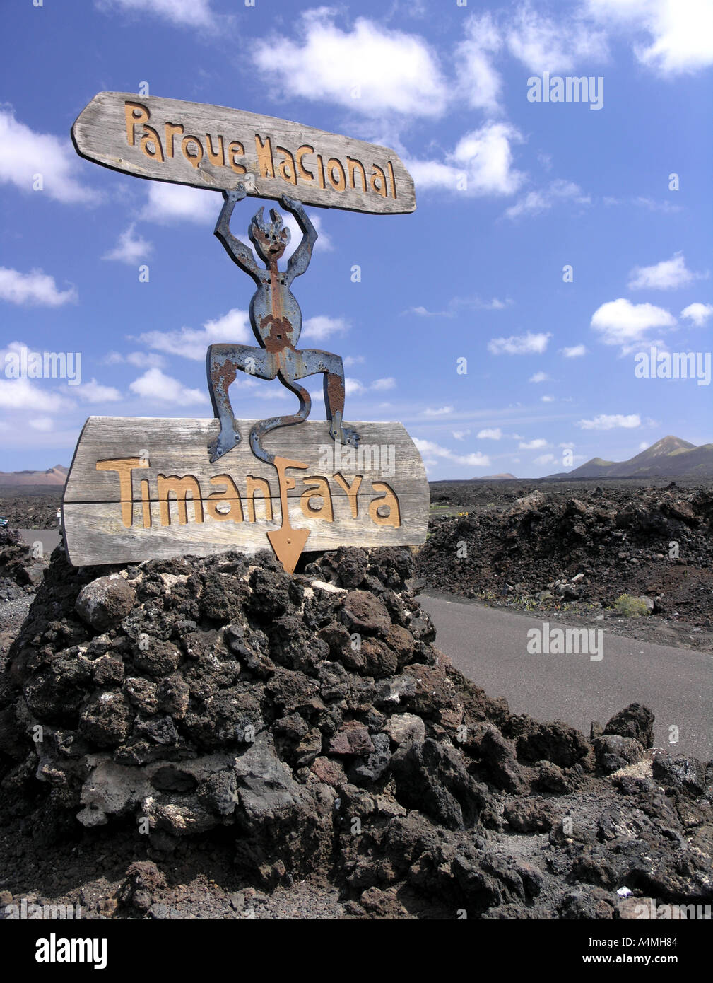 Eingangsschild zum Nationalpark Timanfaya Lanzarote Kanarische Inseln Stockfoto