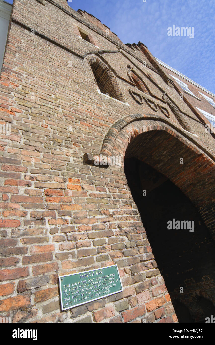 Das erhaltene mittelalterliche Stadt Wand Stadttor in Beverley North Bar in Yorkshire UK Stockfoto