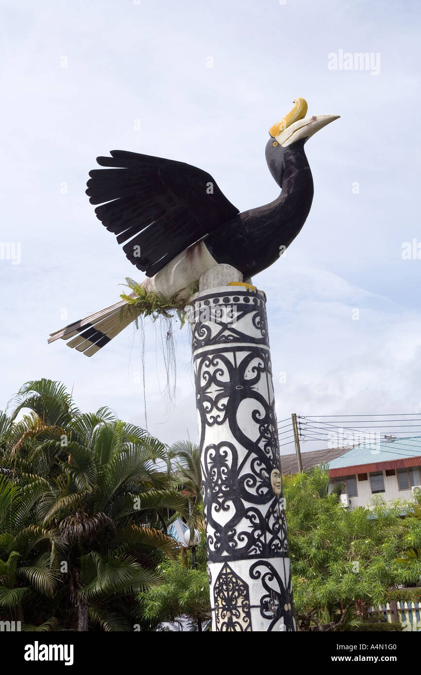 Malaysia Borneo Sarawak Belaga Hornbill Denkmal Stadtsymbol Stockfoto