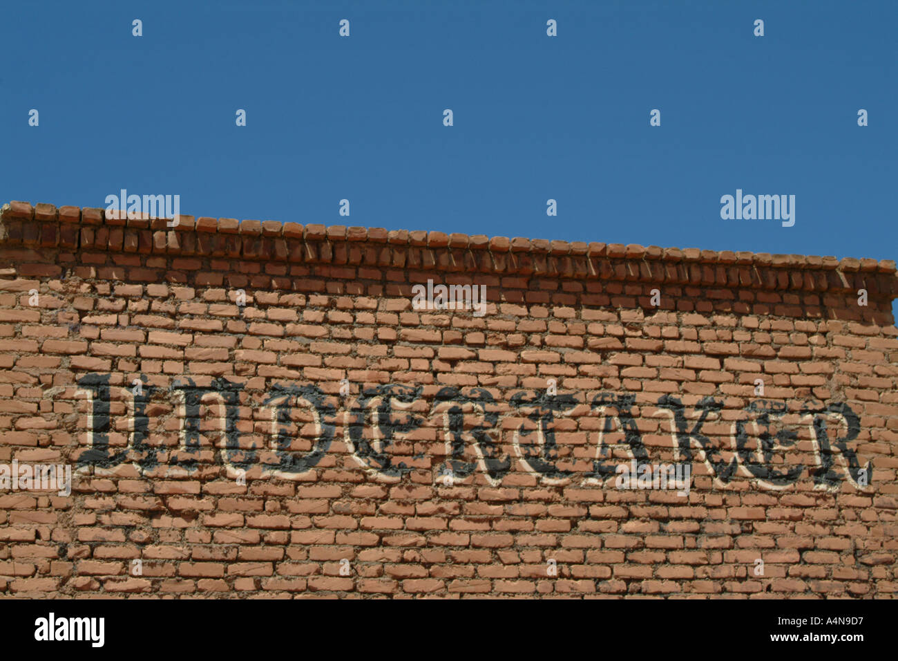 Undertaker Schilder auf Gebäude am Film-set Mini Hollywood Spanien Stockfoto