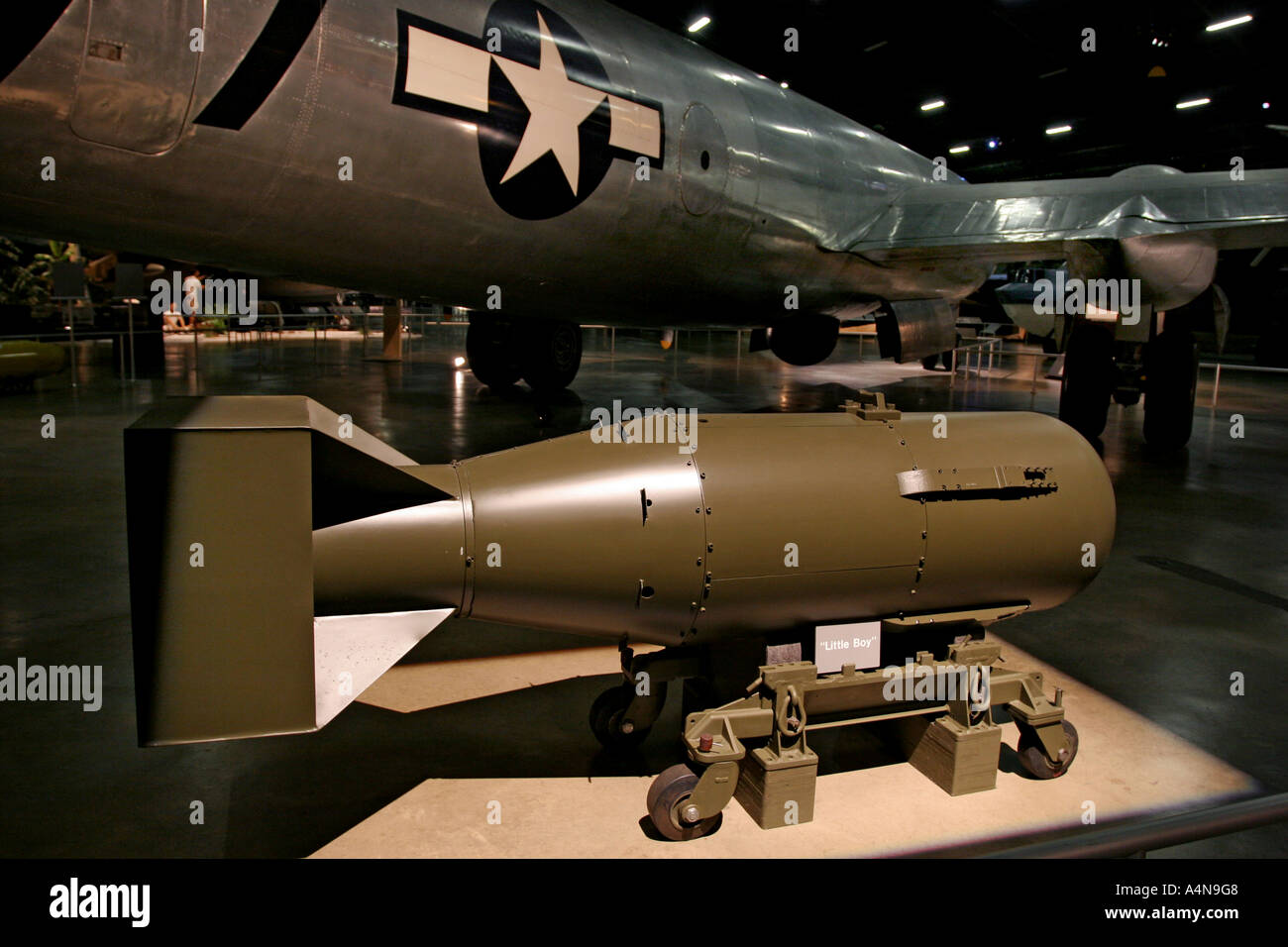 kleine Junge Atombombe Wright Patterson Air Force base Museum Dayton Ohio b 29 Box Auto Boxx Stockfoto