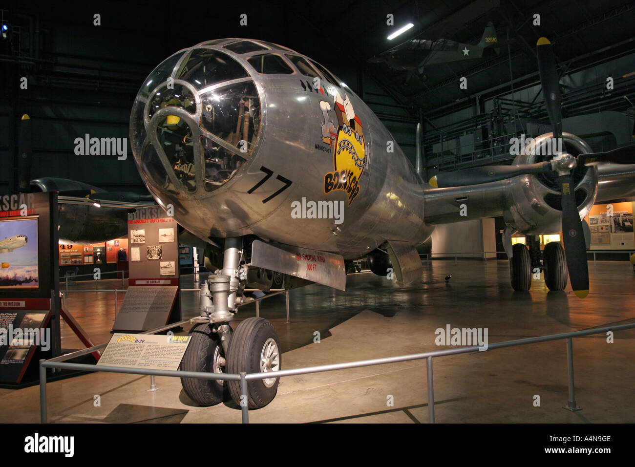 kleine Junge Atombombe Wright Patterson Air Force base Museum Dayton Ohio b 29 Box Auto Boxx historische Aricraft Stockfoto